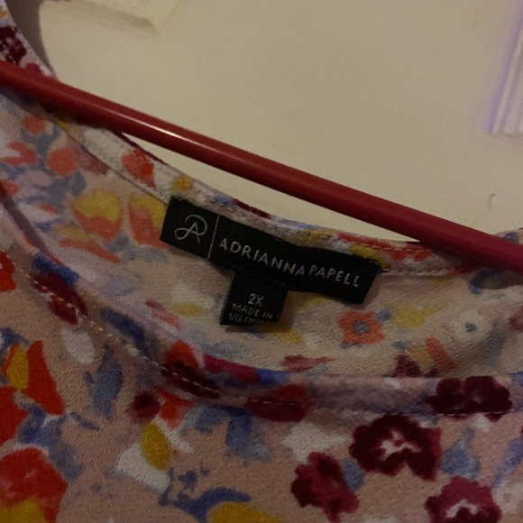 Ladies Blouse - Picture 3 of 4